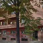 Gh With Private Parking 아파트 *