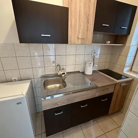 Apartament Gh With Private Parking Skopje
