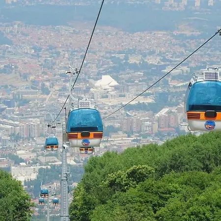 Gh With Private Parking