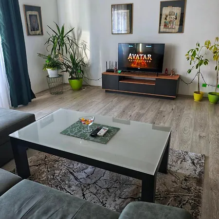 Gh With Private Parking Appartement *