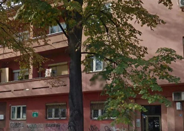 Gh With Private Parking Appartement *